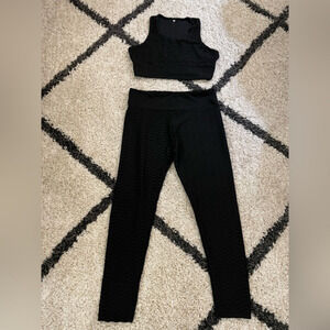Amazon Matching Textured Athleisure Set in Black -‎ XXL